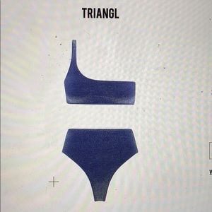 Triangl bathing suit set